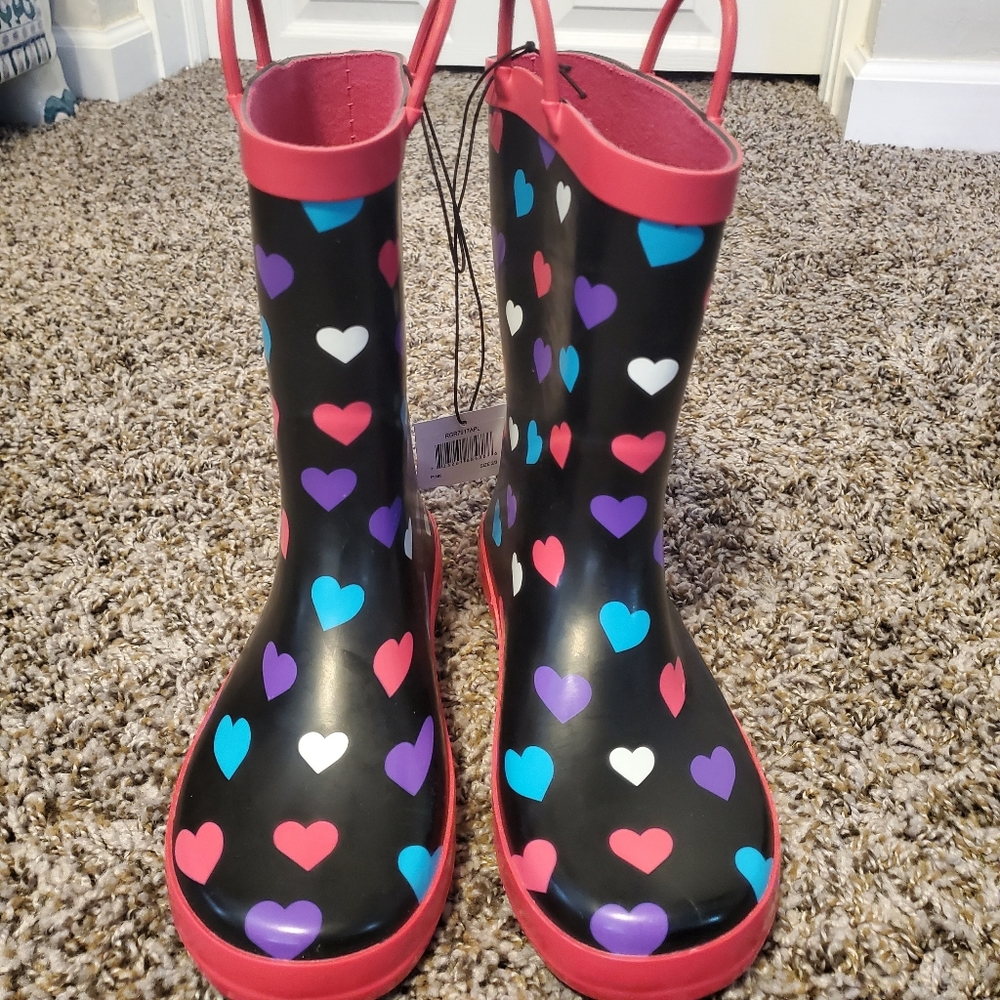 **NWT**🌈 Rainbow Daze Boots 🌈 🌧